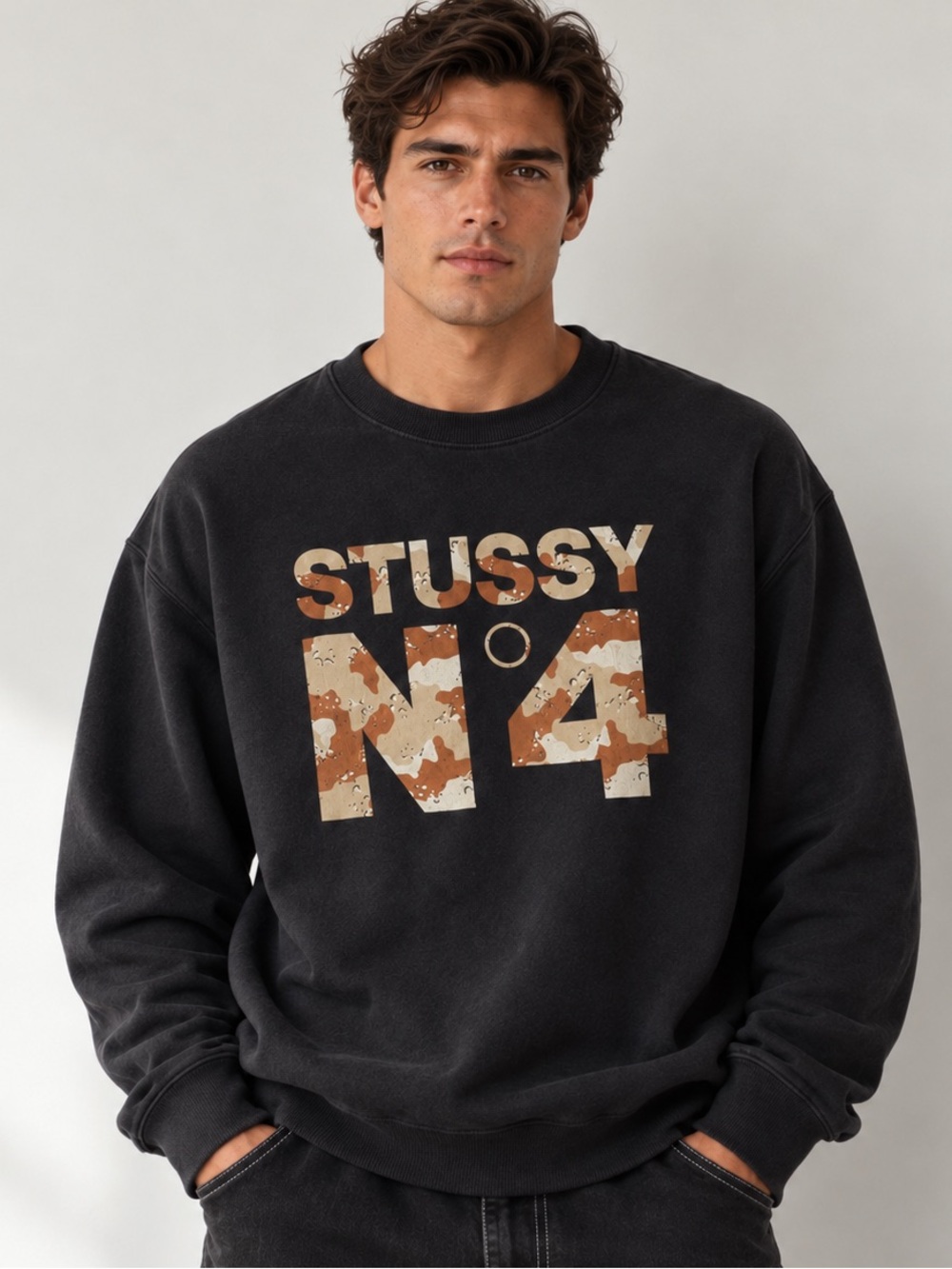 Stüssy N°4 Black Camo Logo Crewneck Sweatshirt Size L Streetwear